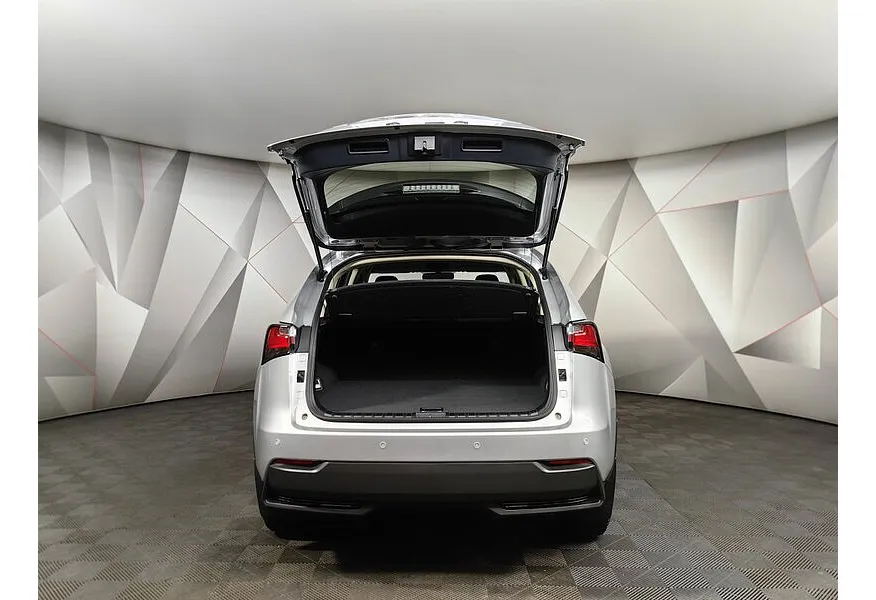 Lexus NX 200 CVT AWD (150 л.с.) Comfort Серебристый в АВИЛОН. Слайд №16