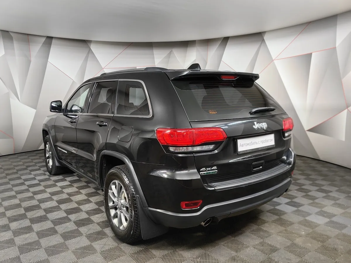 Jeep Grand Cherokee 3.0 TD AT (241 л.с.) Черный в АВИЛОН. Слайд №4