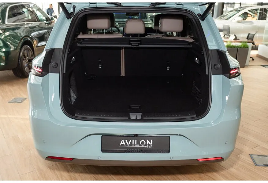 Li Auto L6 1.5 AT 4WD (150 л.с.) Pro Голубой в АВИЛОН. Слайд №24