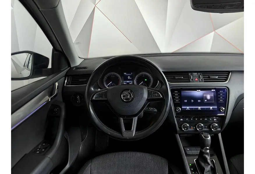 Skoda Octavia 1.8 TSI DSG (180 л.с.) Белый в АВИЛОН. Слайд №20