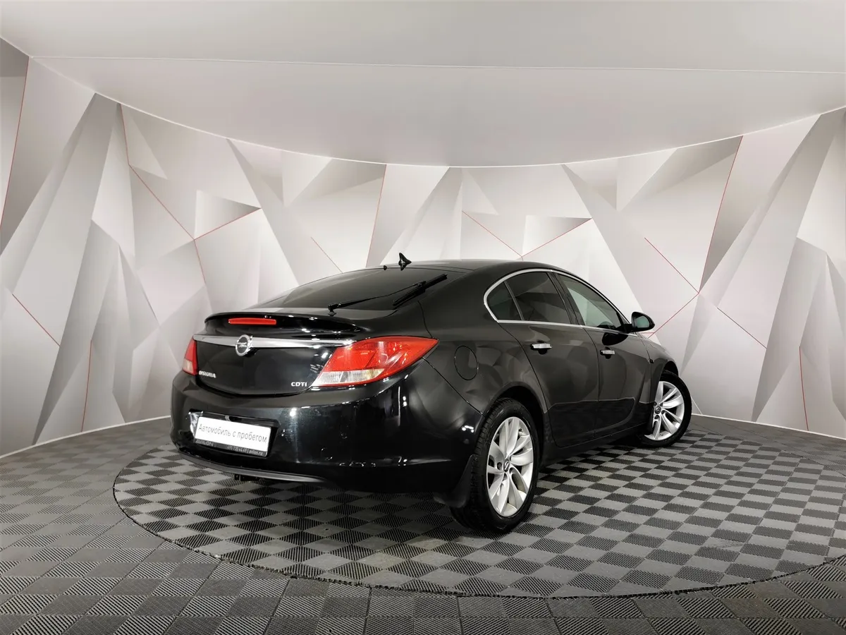 Opel Insignia 2.0 CDTI AT (160 л.с.) Черный в АВИЛОН. Слайд №2