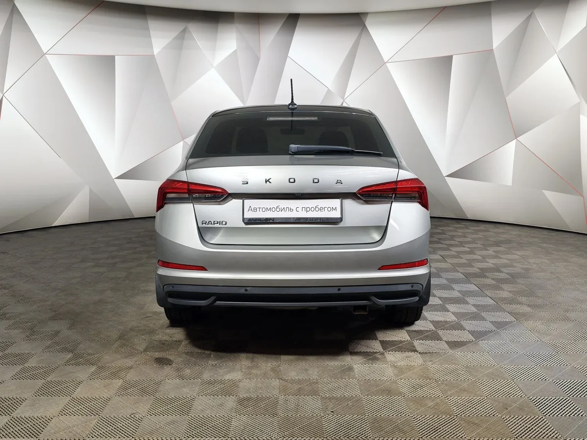 Skoda Rapid 1.4 TSI DSG (125 л.с.) Active Серебристый в АВИЛОН. Слайд №8