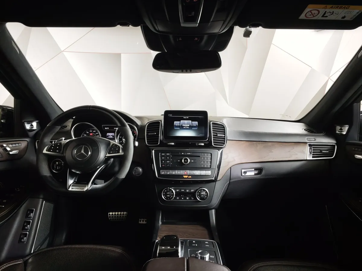 Mercedes-Benz GLS 63 4MATIC 7G-TRONIC PLUS (585 л.с.) Черный в АВИЛОН. Слайд №14