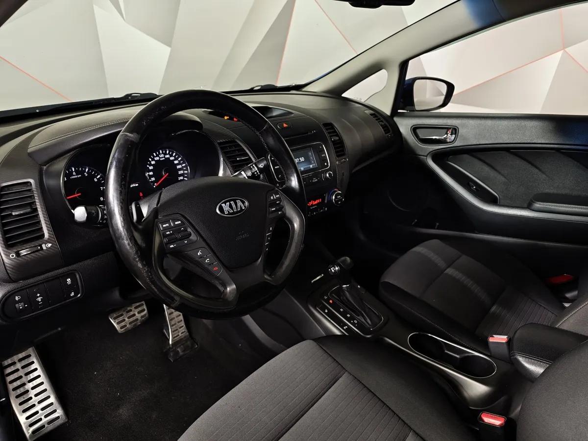 Kia Cerato 1.6 AT (130 л.с.) Синий в АВИЛОН. Слайд №19