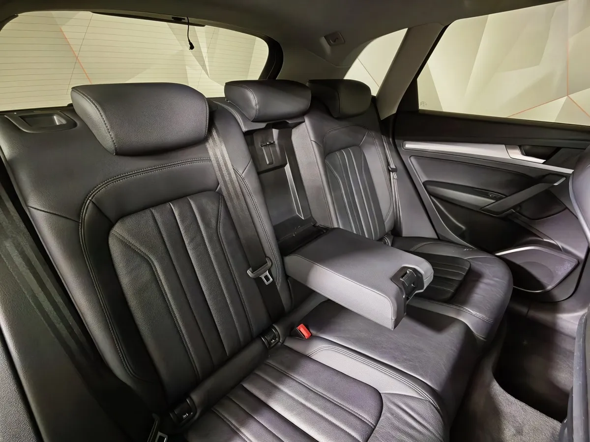 Audi Q5 2.0 TFSI S tronic quattro (249 л.с.) Синий в АВИЛОН. Слайд №17