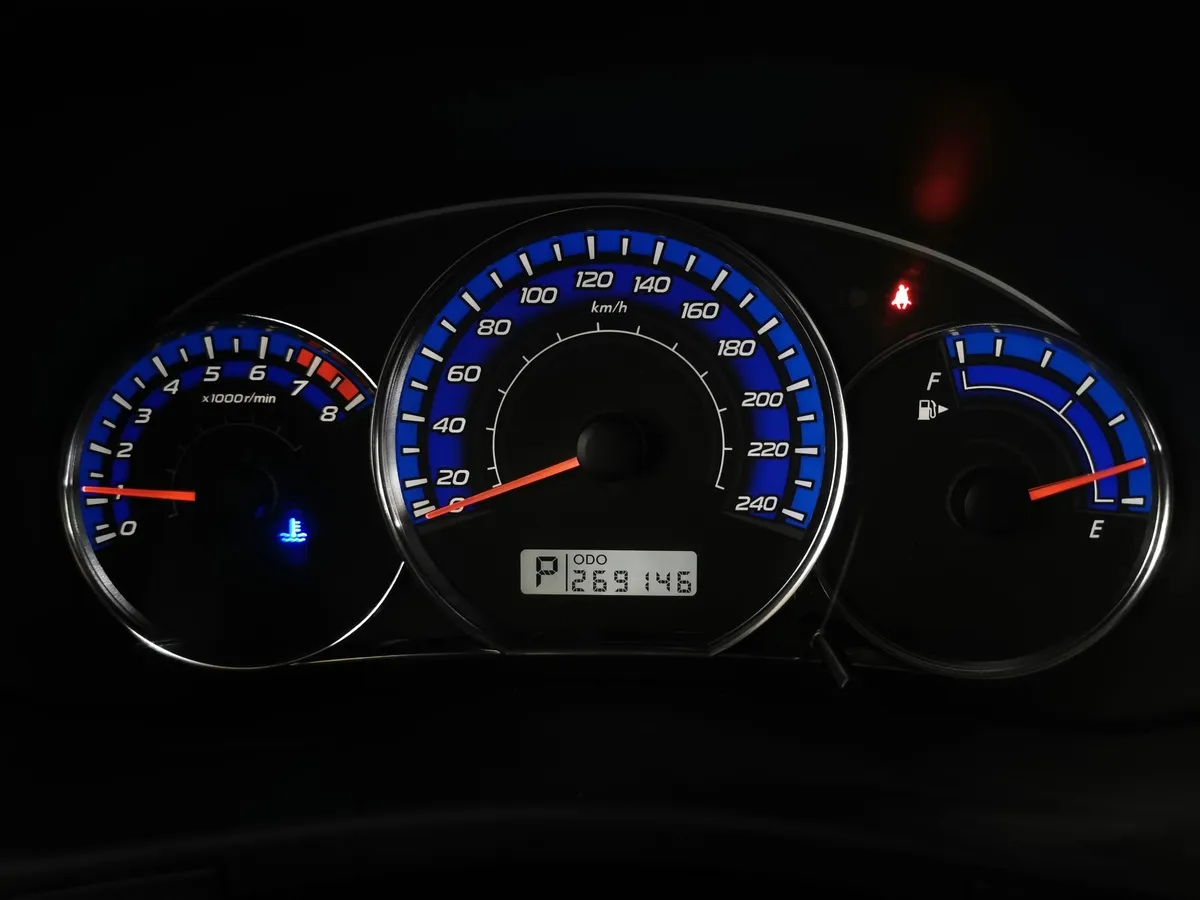 Subaru Forester 2.0X E-AT (150 л.с.) Серый в АВИЛОН. Слайд №17