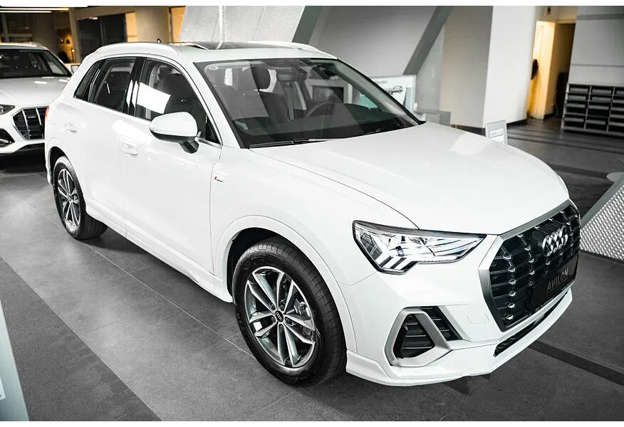 АВИЛОН - Audi Q3 2.0 40 TFSI (186 л.с.) Fashion Dynamic Edition Белый - slide 1