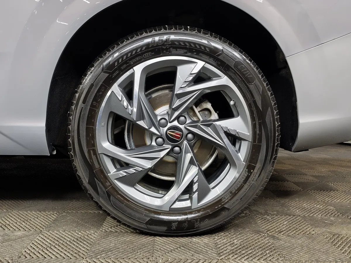 Hongqi HS3 1.5T 7DCT 2WD (156 л.с.) Комфорт Серый в АВИЛОН. Слайд №9