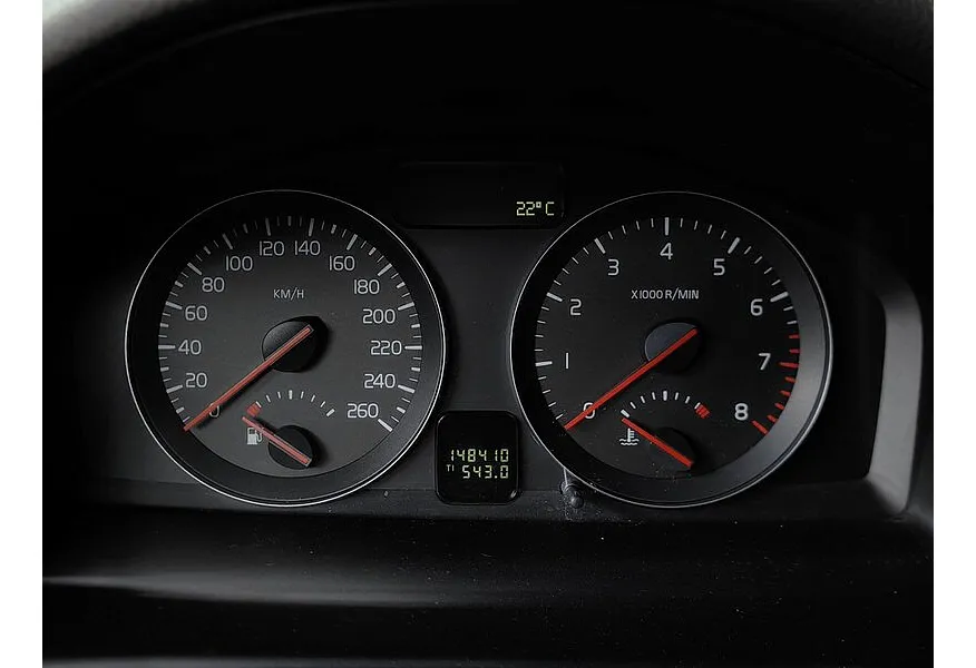 Volvo C30 1.6 MT (100 л.с.) Серый в АВИЛОН. Слайд №16 Volvo C30 1.6 MT (100 л.с.) Серый в АВИЛОН. Слайд №16