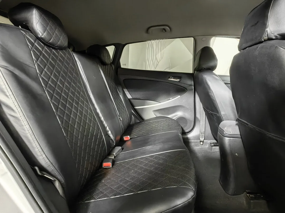 Hyundai Solaris 1.6 AT (123 л.с.) Active Серебристый в АВИЛОН. Слайд №16