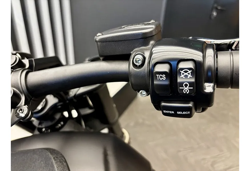 QJMOTOR SRV 600V 561 см³ (68 л.с.) (68) 561 в АВИЛОН. Слайд №12