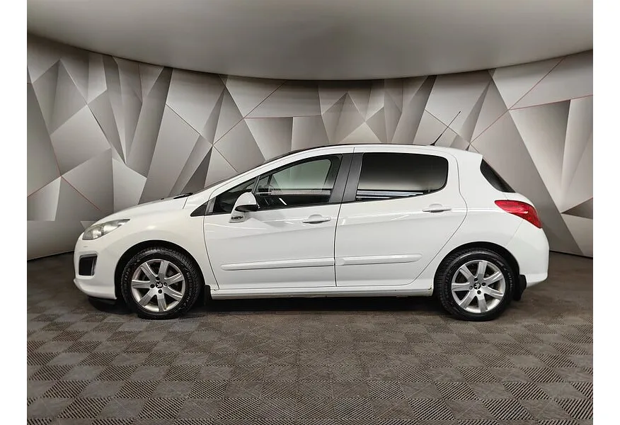 Peugeot 308 1.6 VTi AT (120 л.с.) Белый в АВИЛОН. Слайд №5