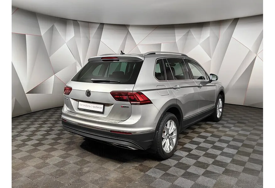 АВИЛОН - Volkswagen Tiguan 2.0 TSI 4Motion DSG (220 л.с.) Highline Серебристый - slide 7