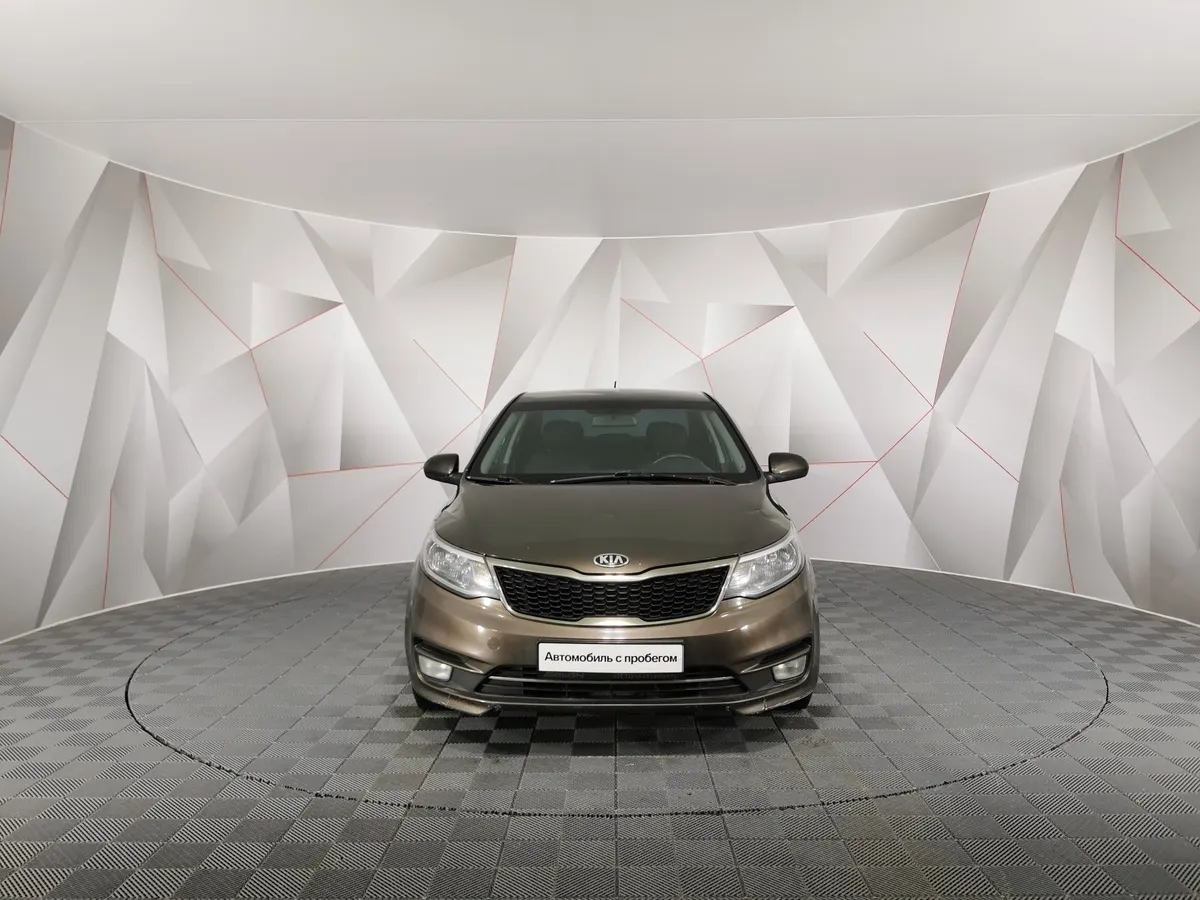 Kia Rio 1.6 AT (123 л.с.) Коричневый в АВИЛОН. Слайд №7