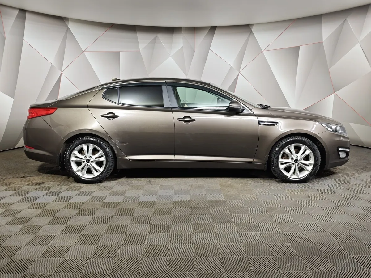 Kia Optima 2.0 AT (150 л.с.) Comfort Коричневый в АВИЛОН. Слайд №6