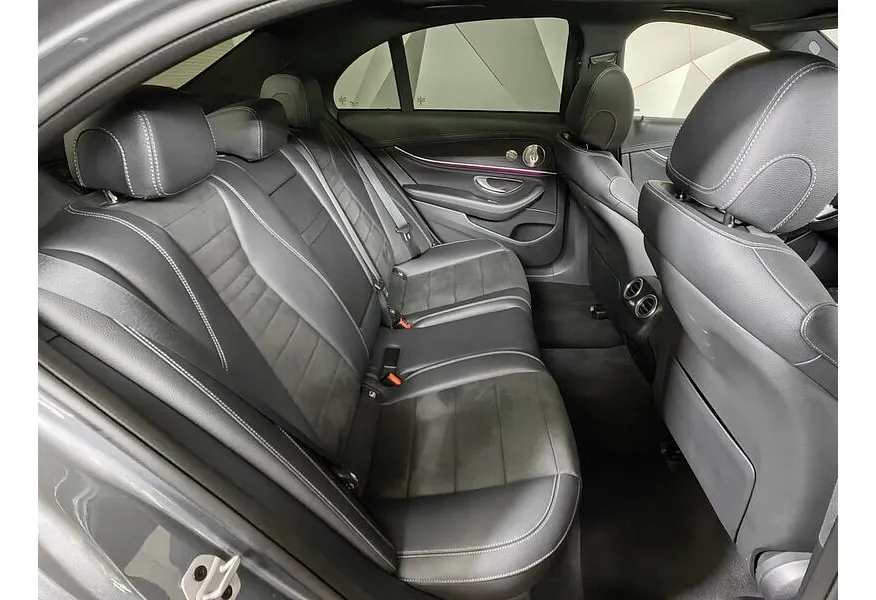 Mercedes-Benz E-Класс E 200 4MATIC 9G-TRONIC (197 л.с.) Sport Plus Серый в АВИЛОН. Слайд №16