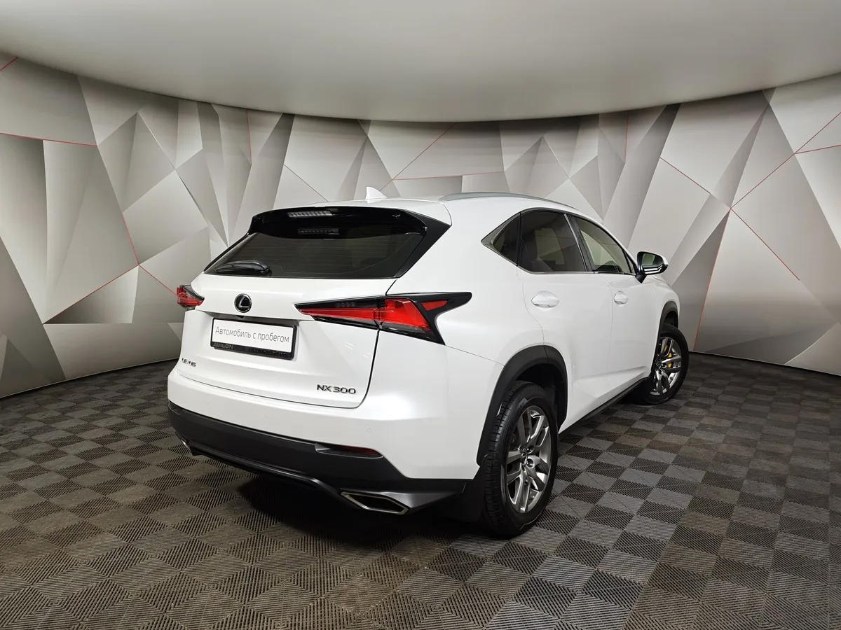 Lexus NX 300 AT AWD (238 л.с.) Белый в АВИЛОН. Слайд №2