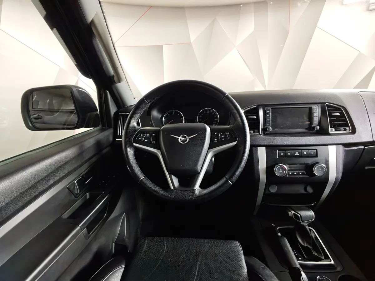 УАЗ Patriot 2.7 AT 4WD (150 л.с.) Оптимум Черный в АВИЛОН. Слайд №16