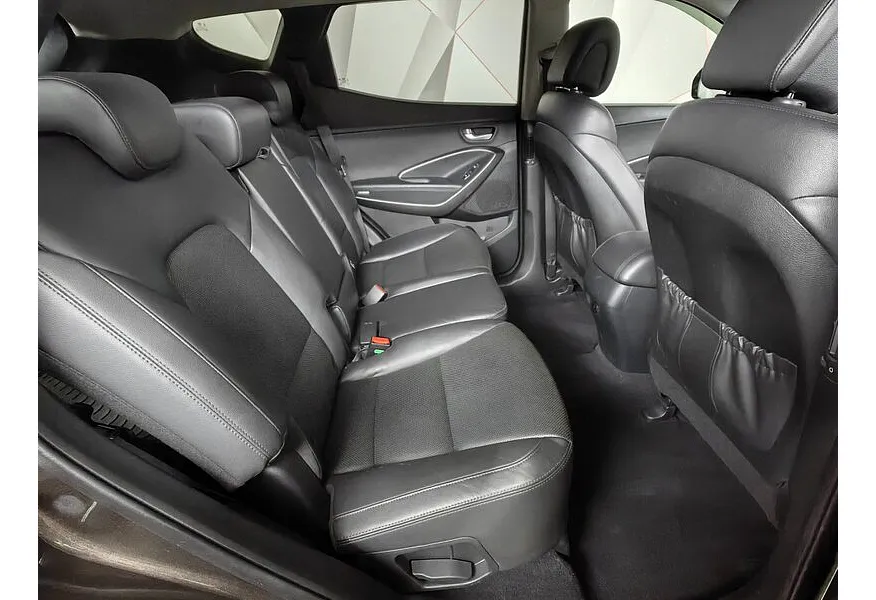 Hyundai Santa Fe 2.2 CRDI AT AWD (200 л.с.) Comfort Коричневый в АВИЛОН. Слайд №16