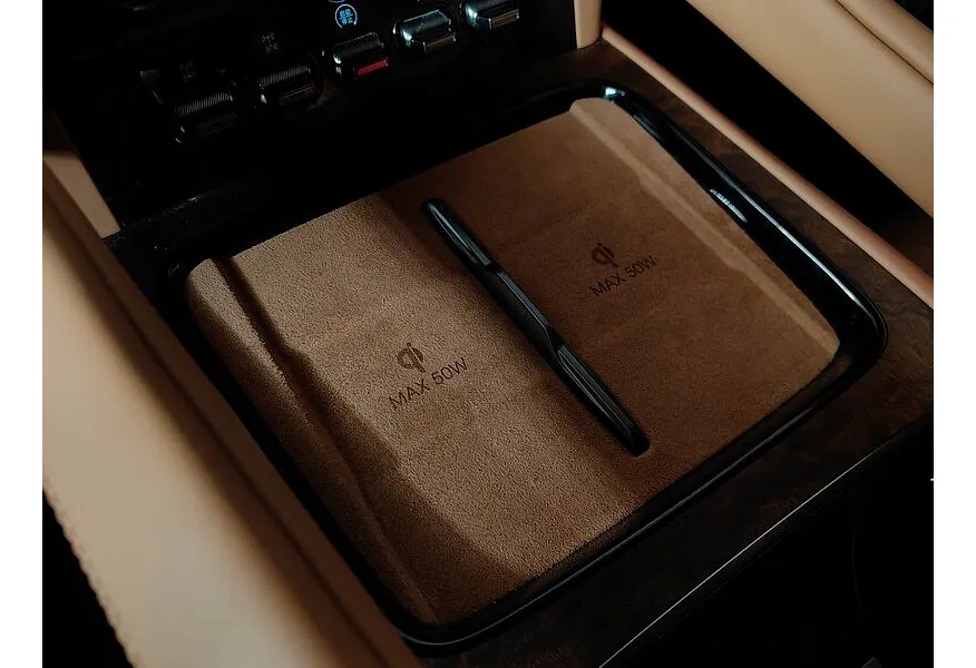 BYD Yangwang U8 2.0T PHEV AT AWD (1197 л.с.) Deluxe Edition Черный в АВИЛОН. Слайд №24