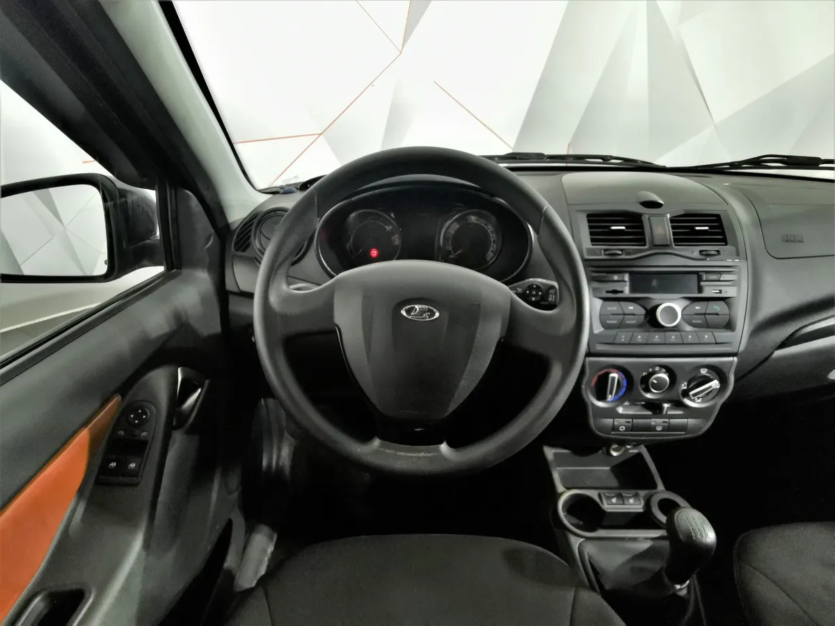 ВАЗ (Lada) Granta 1.6 MT (106 л.с.) Черный в АВИЛОН. Слайд №19