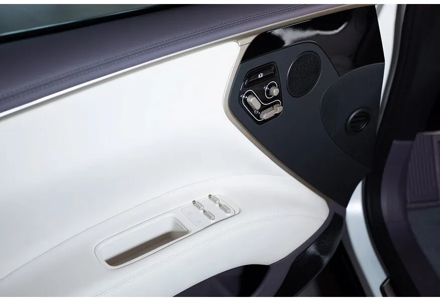 Avatr 11 116 kWh 4WD (578 л.с.) 5 мест Белый в АВИЛОН. Слайд №19