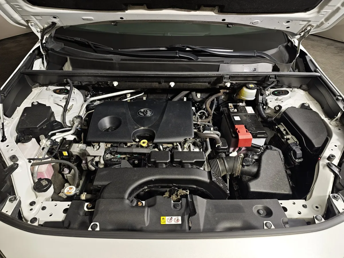 Toyota RAV4 2.0 CVT (149 л.с.) Комфорт Белый в АВИЛОН. Слайд №11