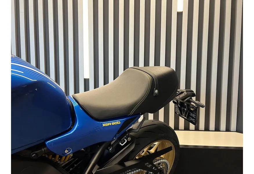 Yamaha XSR900 888 см³ (120 л.с.) (120) 888 Синий в АВИЛОН. Слайд №7