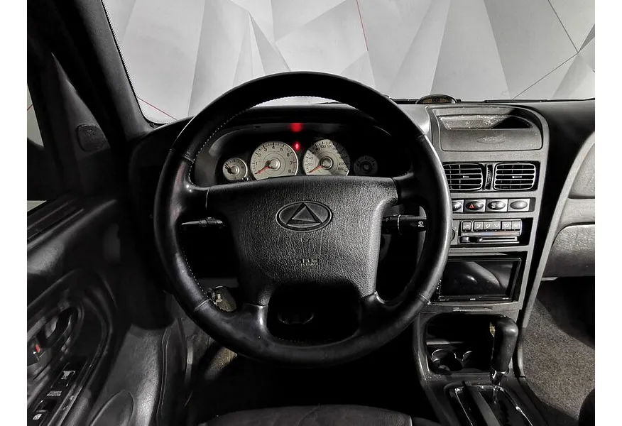 ТагАЗ Tager 3.2 AT 4WD (220 л.с.) DLX Черный в АВИЛОН. Слайд №19