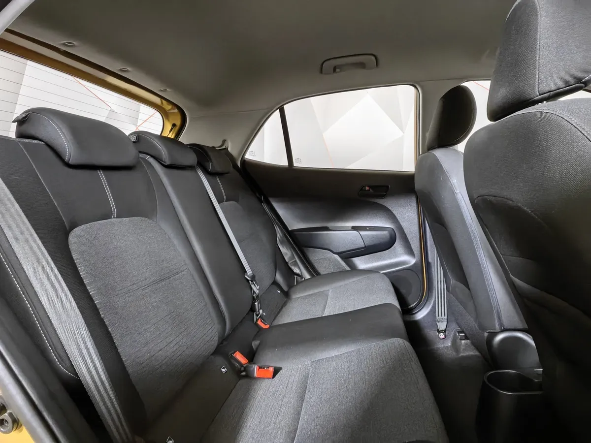 Kia Picanto 1.0 MT (67 л.с.) Comfort Желтый в АВИЛОН. Слайд №16
