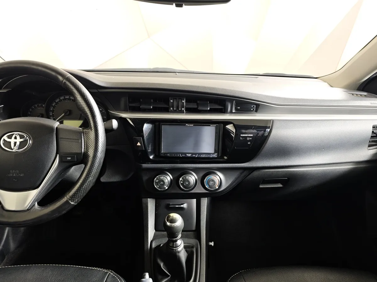 Toyota Corolla 1.6 MT (122 л.с.) Серый в АВИЛОН. Слайд №14