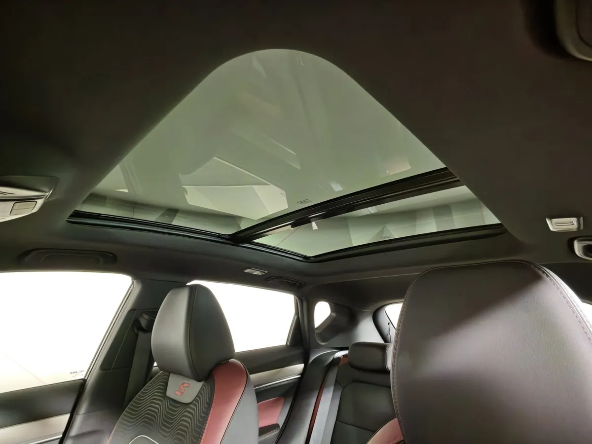 Belgee X50 1.5T 7DCT 2WD (150 л.с.) Prestige Черный в АВИЛОН. Слайд №20