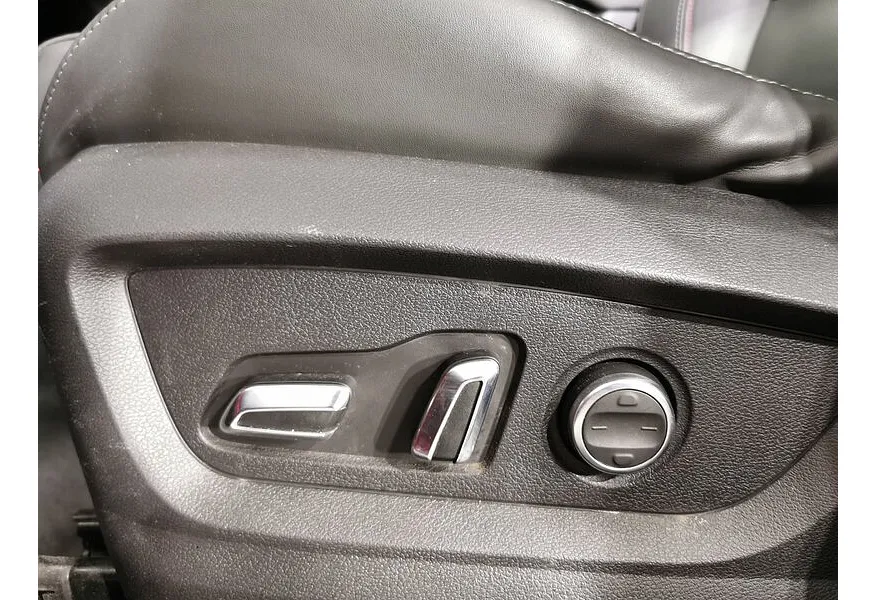 Chery Tiggo 7 Pro 1.5 CTV (147 л.с.) Luxury Красный в АВИЛОН. Слайд №21