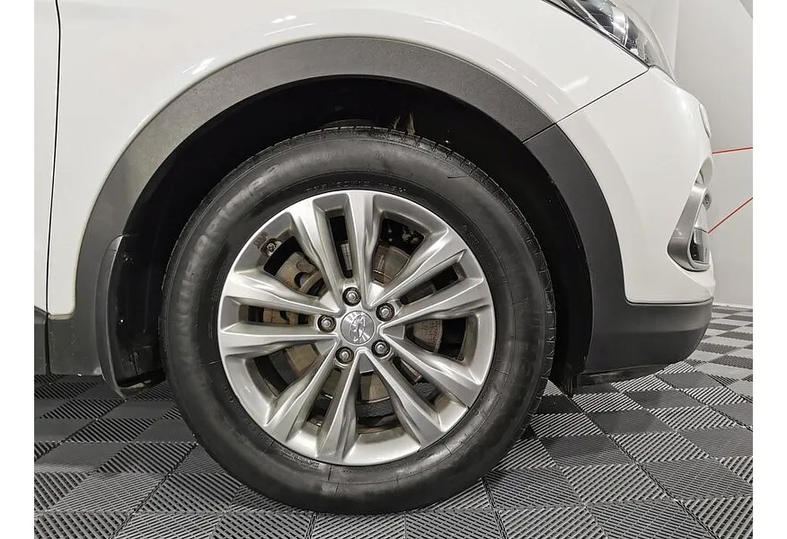 АВИЛОН - Hyundai Santa Fe 2.4 AT AWD (171 л.с.) High-Tech + Premium Белый - slide 16