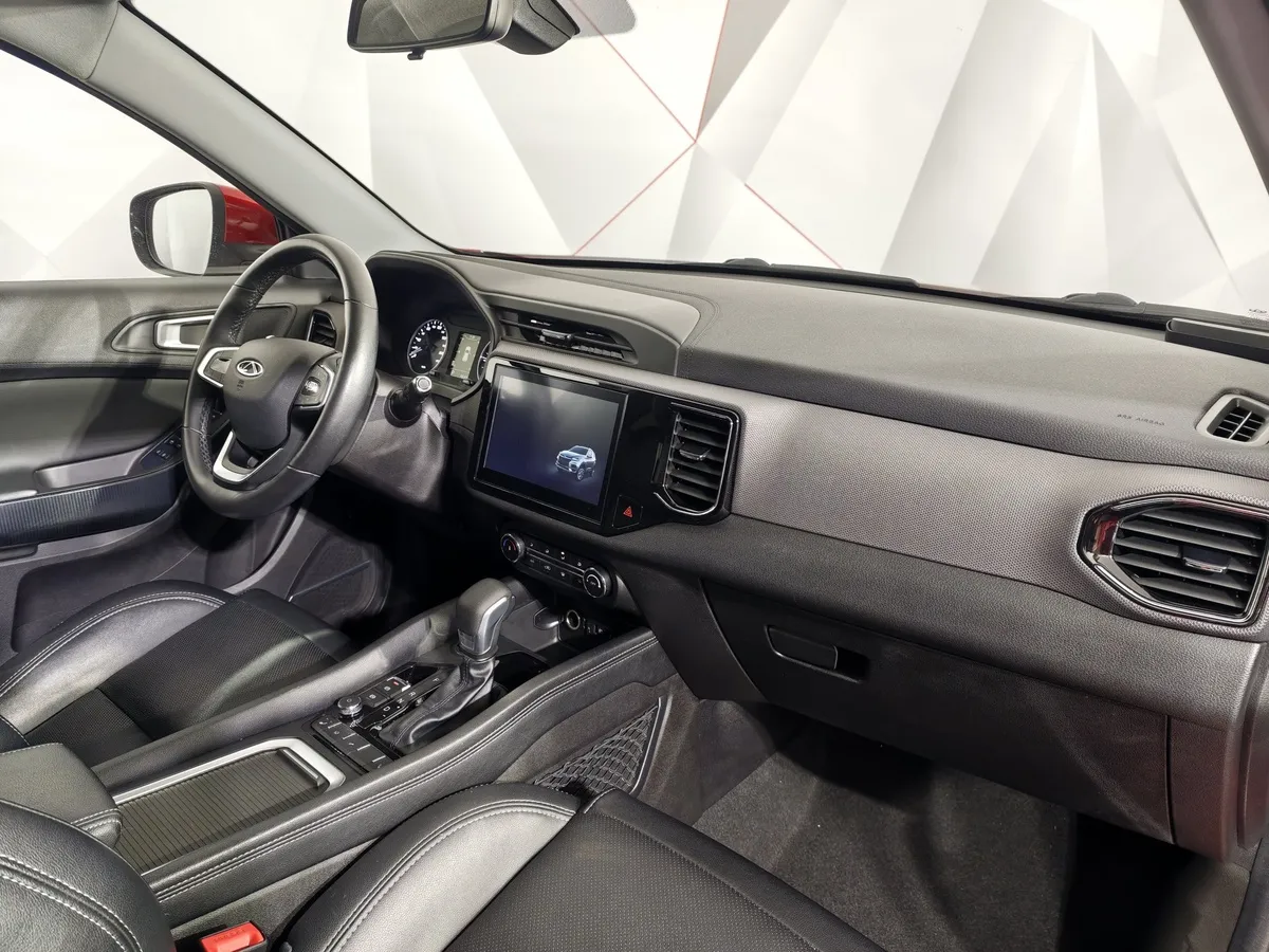 Chery Tiggo 4 1.5 CTV (113 л.с.) Luxury Красный в АВИЛОН. Слайд №13