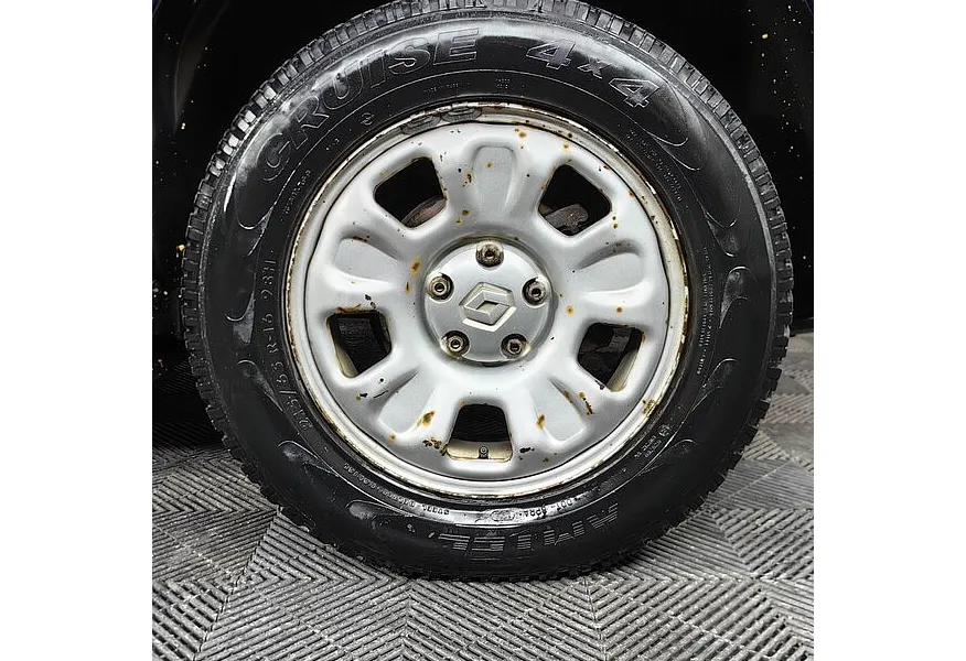 Renault Duster 1.6 MT (114 л.с.) Синий в АВИЛОН. Слайд №9