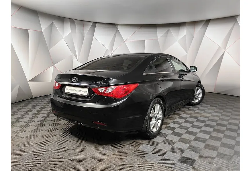 Hyundai Sonata 2.0 MPi AT (150 л.с.) Черный в АВИЛОН. Слайд №2