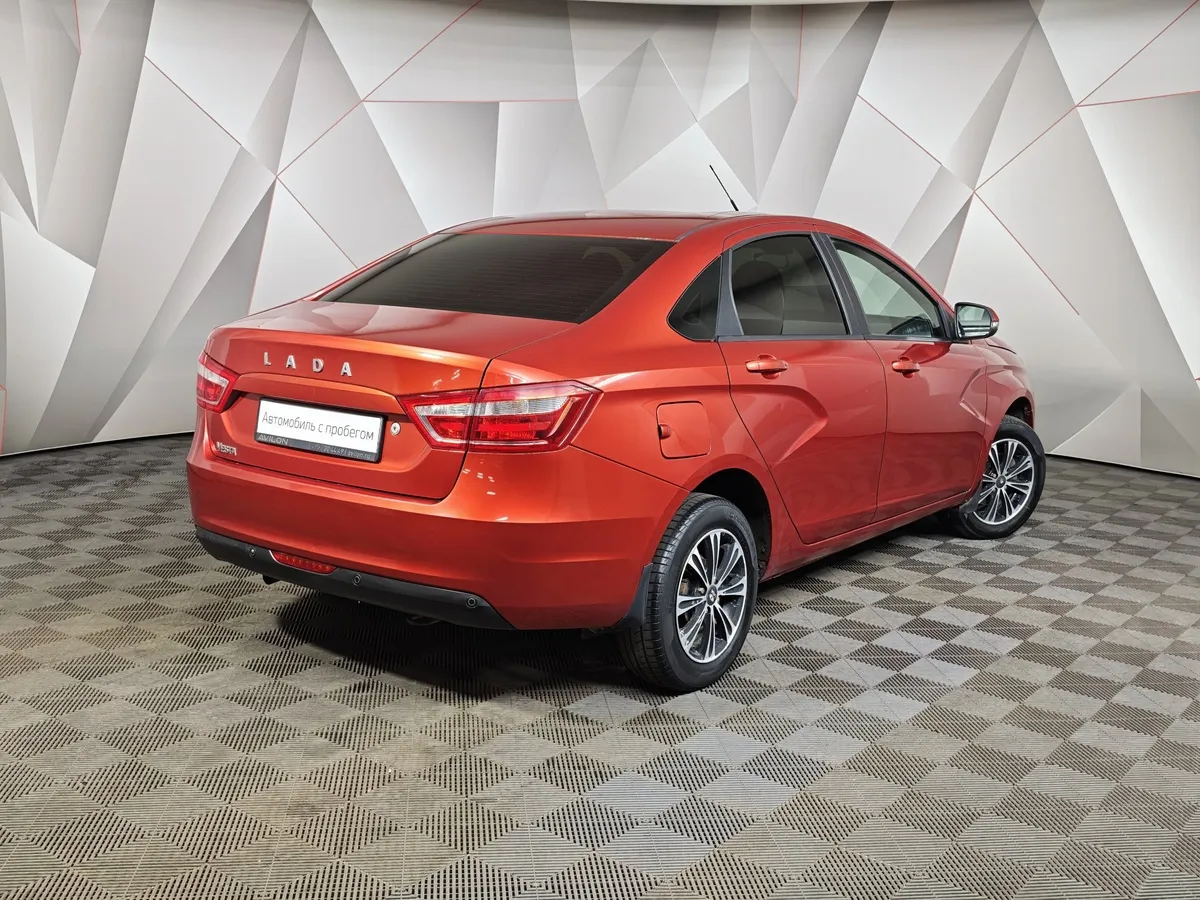 ВАЗ (Lada) Vesta 1.6 MT (106 л.с.) Красный в АВИЛОН. Слайд №2