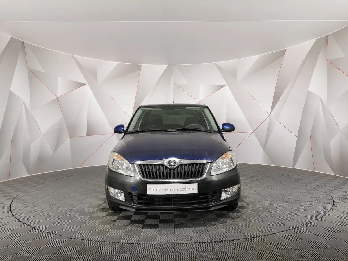 Skoda Fabia 1.2 MT (70 л.с.) Синий в АВИЛОН. Слайд №7