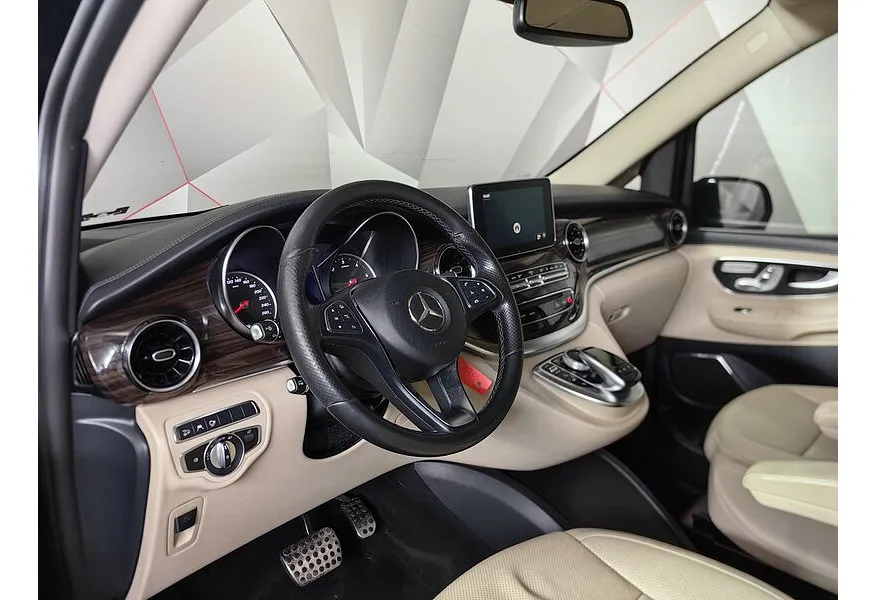 Mercedes-Benz V-Класс V 250 BlueTEC 7G-Tronic Plus L3 4x4 (190 л.с.) AVANTGARDE Черный в АВИЛОН. Слайд №18