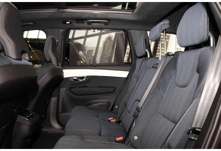 Volvo XC90 2.0 B5 mild hybrid AT AWD (7 мест) (250 л.с.) Ultra Красный в АВИЛОН. Слайд №9