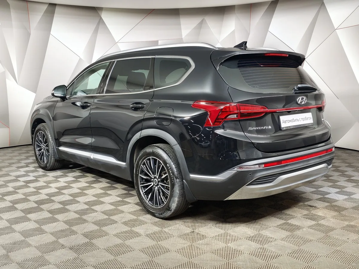 Hyundai Santa Fe 2.5 AWD 6AT (180 л.с.) High-Tech Черный в АВИЛОН. Слайд №4