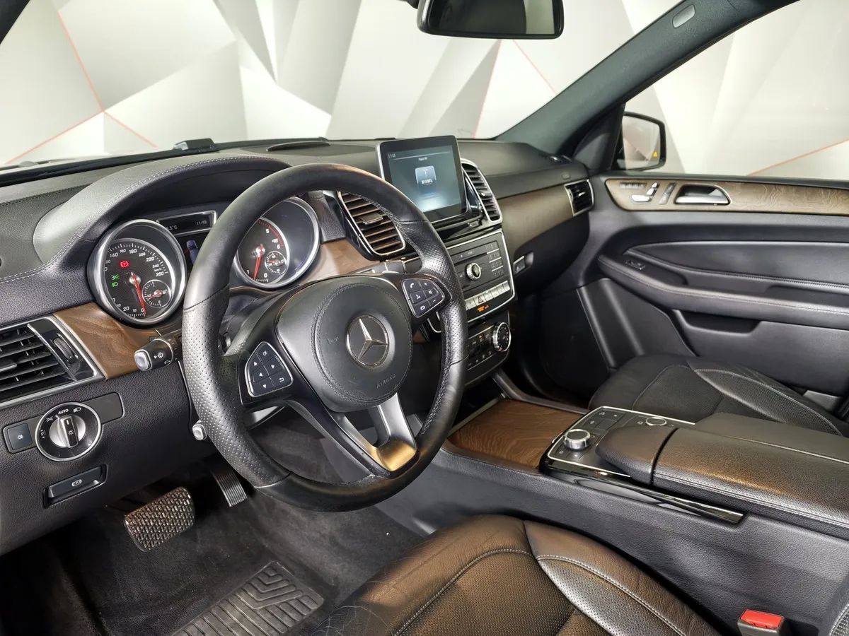 Mercedes-Benz GLS 350 d 4MATIC 9G-TRONIC (249 л.с.) Особая серия Черный в АВИЛОН. Слайд №19