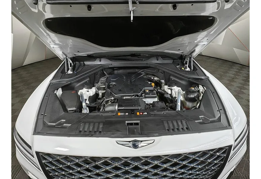 Genesis GV80 2.5 T-GDI 8AT 4WD (249 л.с.) Executive Белый в АВИЛОН. Слайд №11