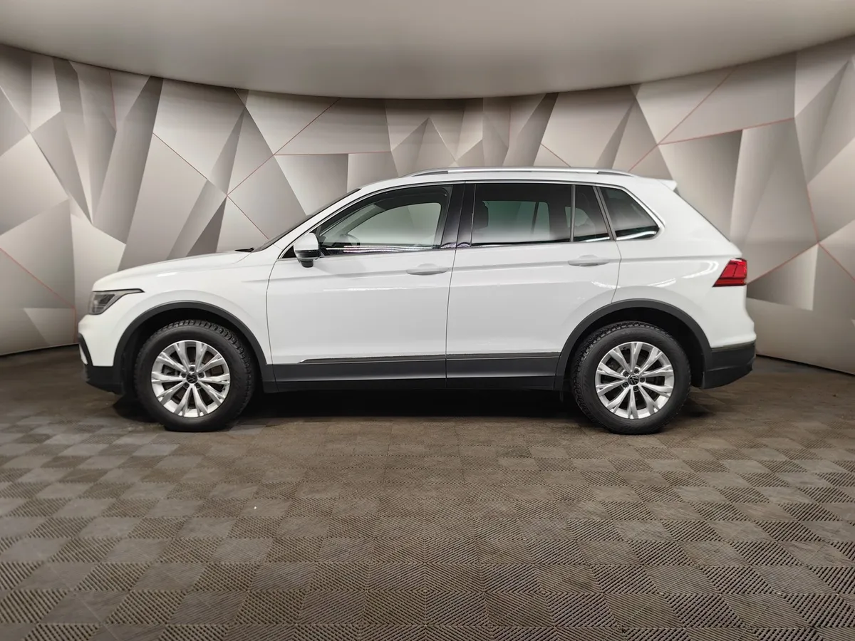Volkswagen Tiguan 2.0 TSI 4Motion AT (180 л.с.) Status Белый в АВИЛОН. Слайд №5
