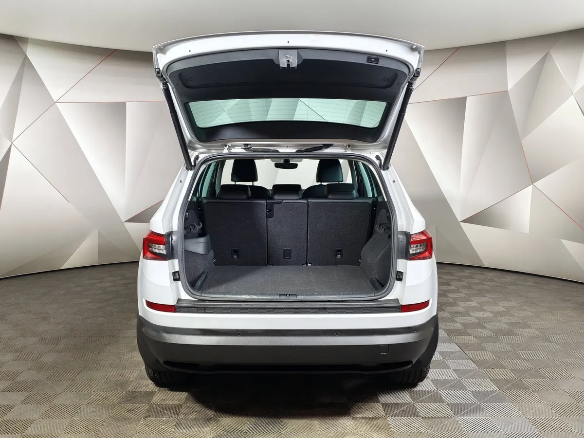 Skoda Kodiaq 2.0 TSI DSG 4X4 (180 л.с.) Белый в АВИЛОН. Слайд №12