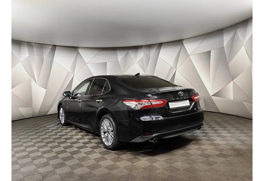 Toyota Camry 3.5 AT (249 л.с.) Черный в АВИЛОН. Слайд №7