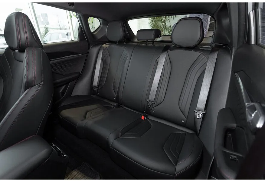 Belgee X50+ 1.5T DCT FWD (147 л.с.) Престиж Белый в АВИЛОН. Слайд №4