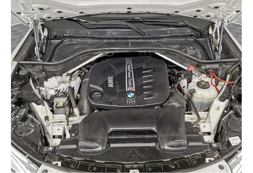 BMW X6 xDrive30d Steptroniс (249 л.с.) Белый в АВИЛОН. Слайд №10