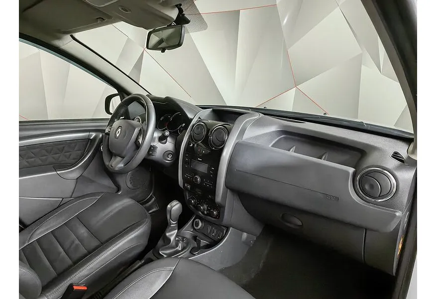 Renault Duster 2.0 AT 4x4 (143 л.с.) Luxe Privilege Серый в АВИЛОН. Слайд №12